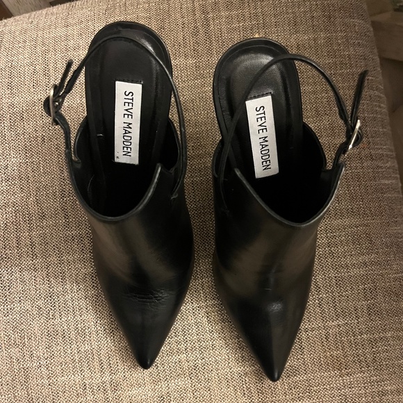 Steve Madden Black Slingback Heel - Picture 1 of 5